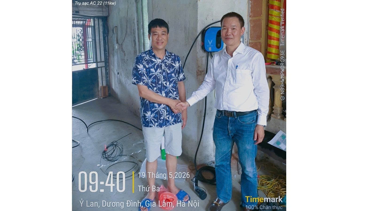 Trụ sạc nhượng quyền V-Green